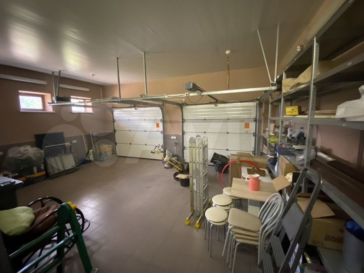 Дом 352 м² на участке 70 сот.