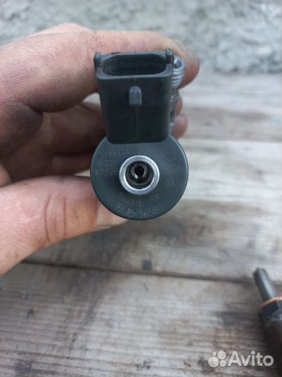 Топливная форсунка Citroen Xantia 2.0 HDI 1999г