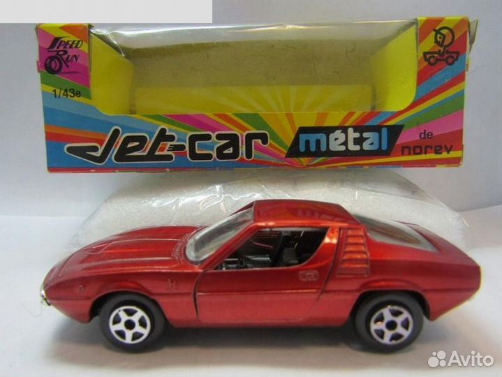 Alfa romeo montreal № 816