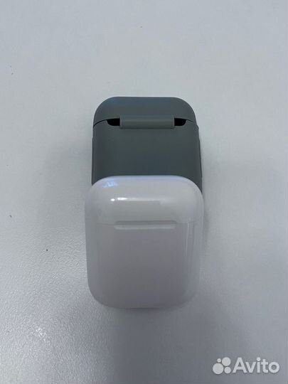 Apple Airpods 2