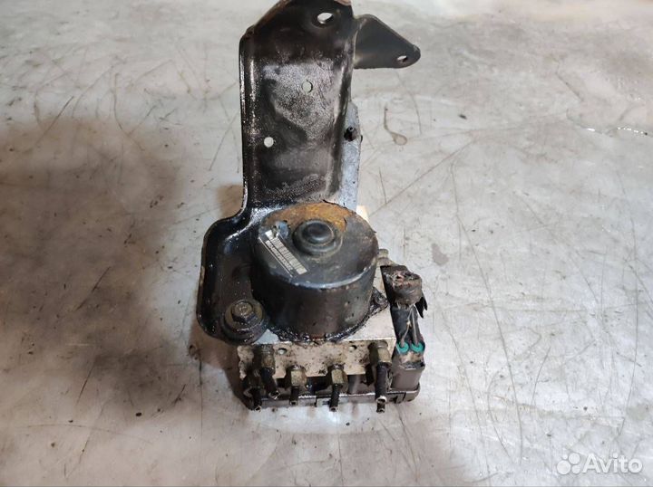 Блок ABS Chrysler Voyager 4 2003 25020409433