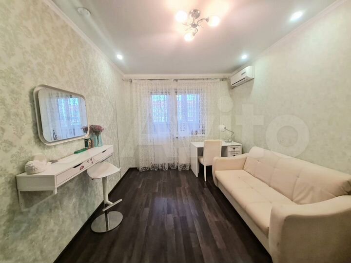 2-к. квартира, 75 м², 14/16 эт.