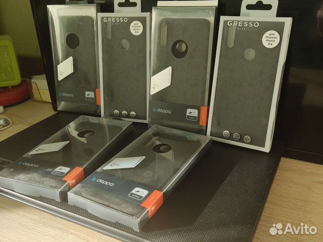 Чехлы для телефонов