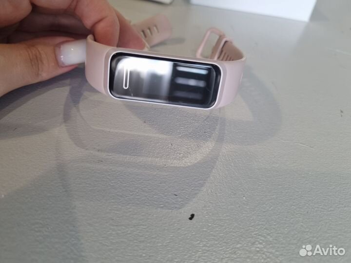 Huawei band 4