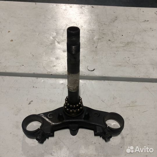 Нижняя траверса для Honda CBR900RR