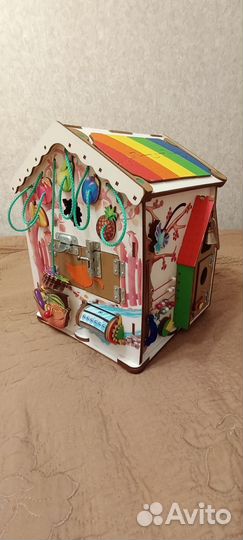 Бизиборд домик со светом