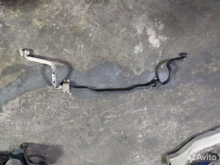 Стабилизатор передний Opel Astra H