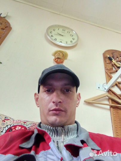 Слесарь сантехник