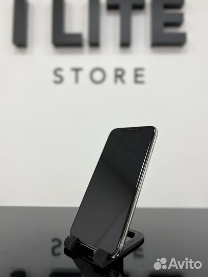 iPhone X, 256 ГБ