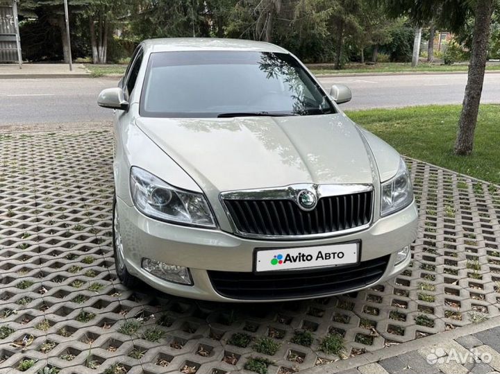 Skoda Octavia 1.6 AT, 2012, 240 000 км