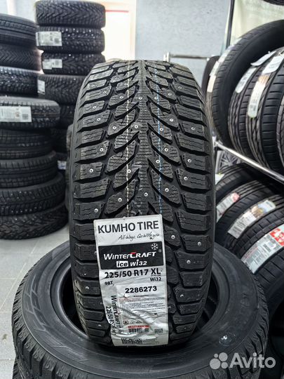 Kumho WinterCraft Ice Wi32 225/50 R17 98T