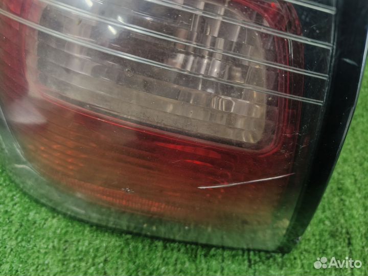 Фонарь задний левый Nissan primera P11