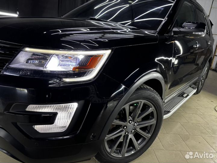 Капот на форд 3,5 Эксплорер 2017 года