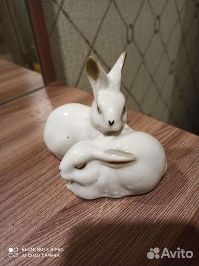Сувениры из камня фарфора