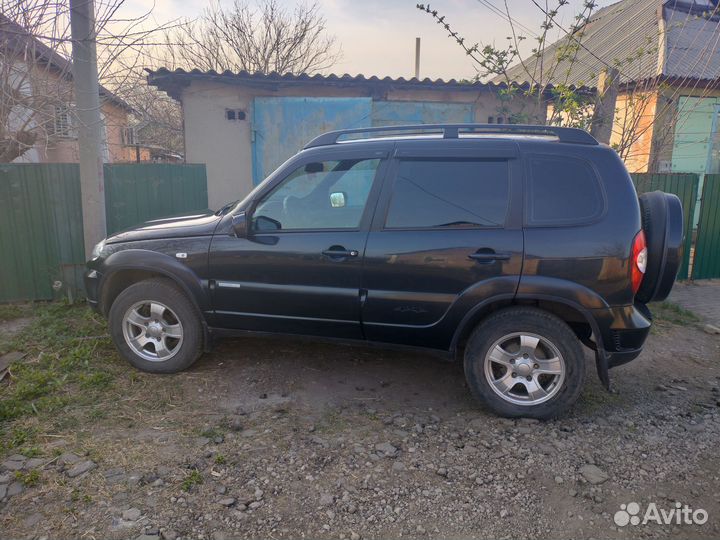 Chevrolet Niva 1.7 МТ, 2011, 130 000 км