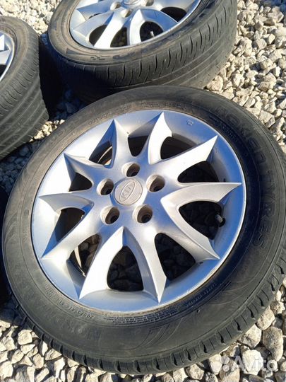 Диски R16 5x114,3 с резиной 205/55/16 на Kia Ceed