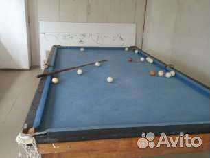 Бильярдный стол