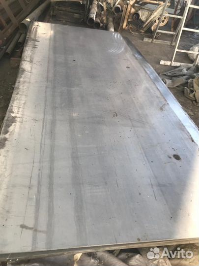 Дюралевый лист