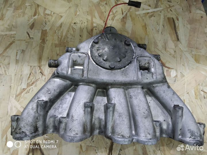 Впускной коллектор под карбюратор audi 100/90/купе
