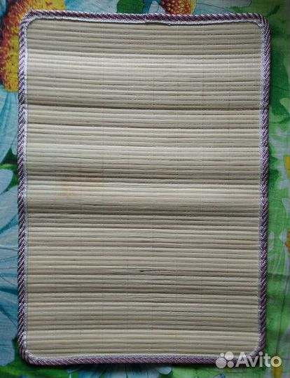 Коврик деревянный