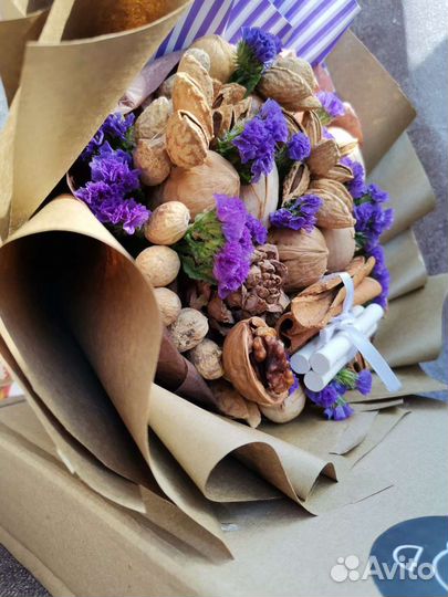 Ореховый букет, букет из орехов
