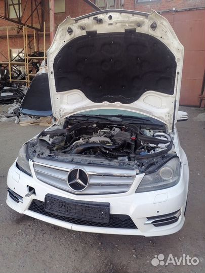 Автозапчасти Mercedes Benz W204 C180 рестайлинг