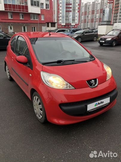 Peugeot 107 1.0 AMT, 2008, 204 300 км