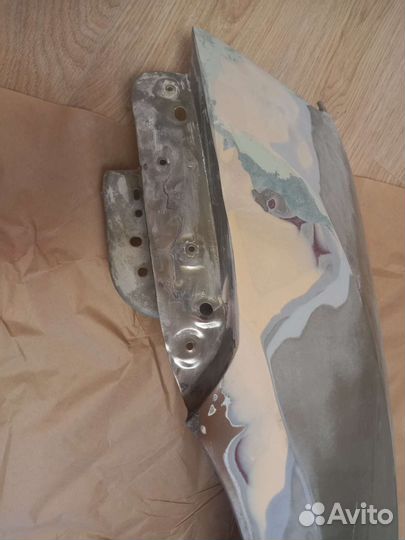 Крыло переднее левое б/у Renault Duster