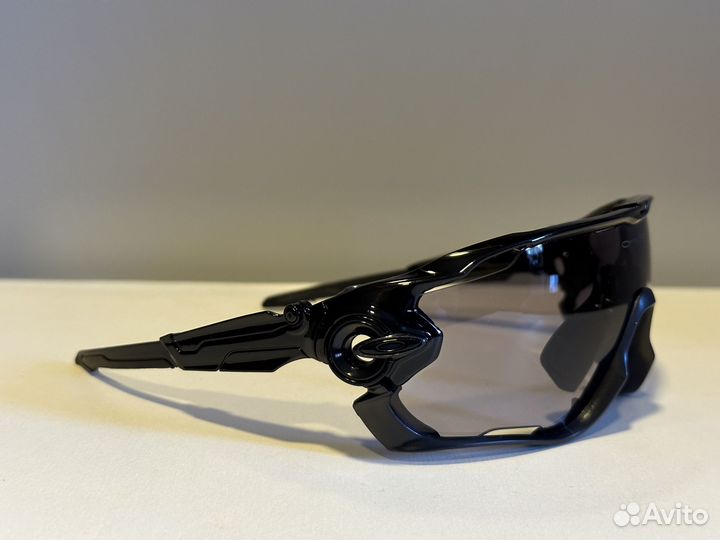 Фотохромные очки oakley jawbreaker