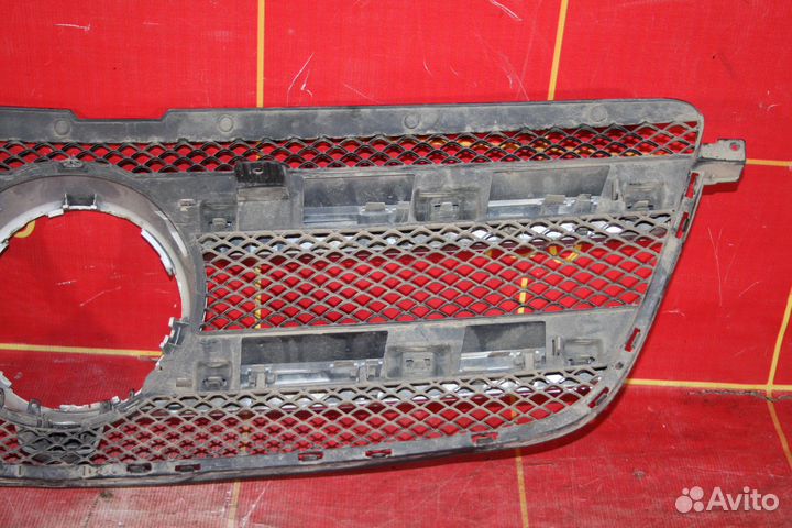 Решетка радиатора Mercedes-Benz GL/GLS-Class