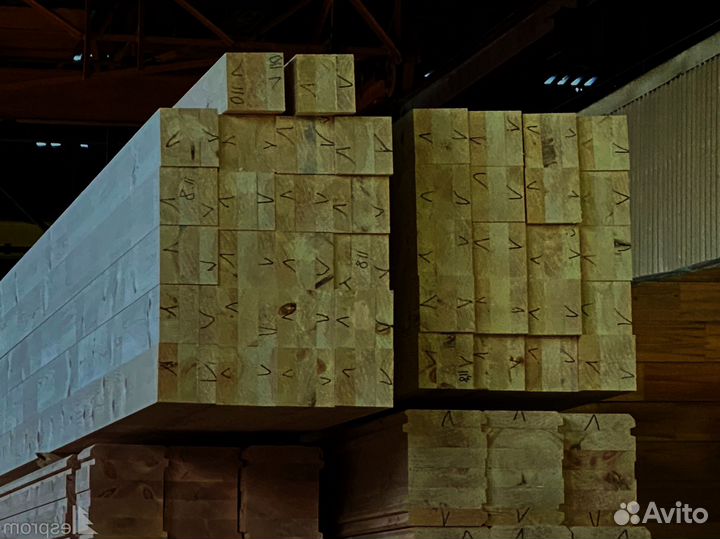 Брус из сосны для загородного строительства