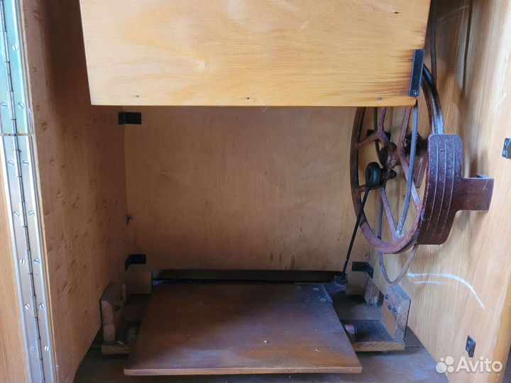 Швейная машина