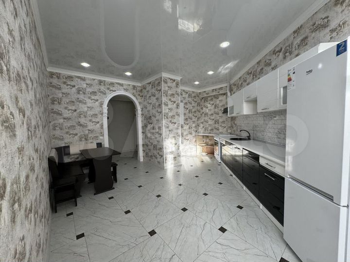 2-к. квартира, 78,4 м², 5/11 эт.