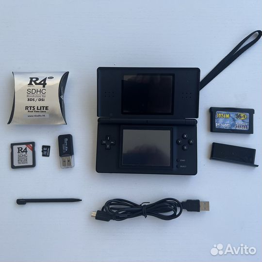 Продана - Nintendo ds lite