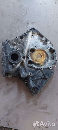 Крышка двигателя передняя на Mercedes m119