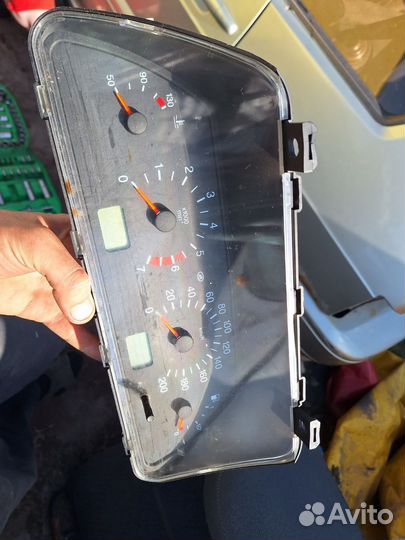 Панель приборов ваз 2114