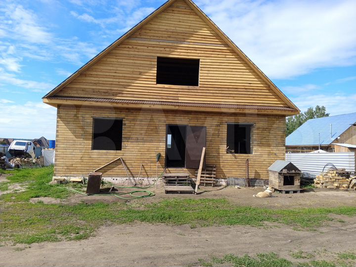 Дом 250 м² на участке 11 сот.