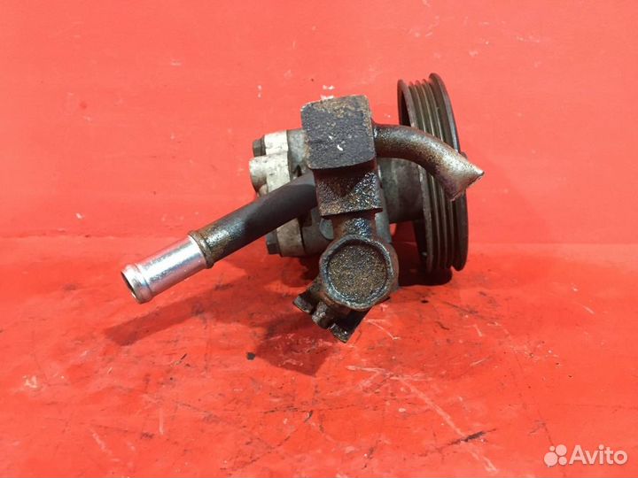 Насос гура Nissan Pathfinder R51 SUV YD25ddti 2.5L