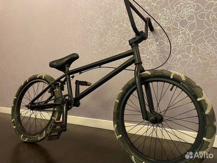 Трюковой велосипед BMX Radio Darko 2022
