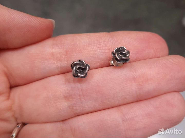 Серьги-гвоздики. 925 проба. Чернение