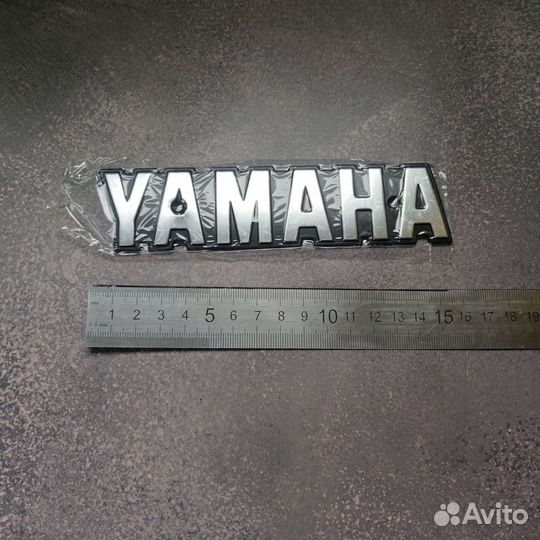 Табличка Yamaha (2шт метал под серебро)