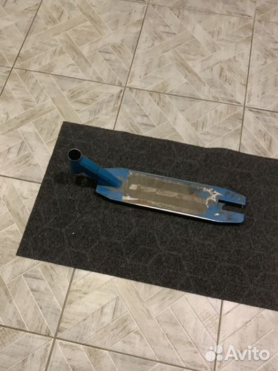 Доска для трюкового самоката