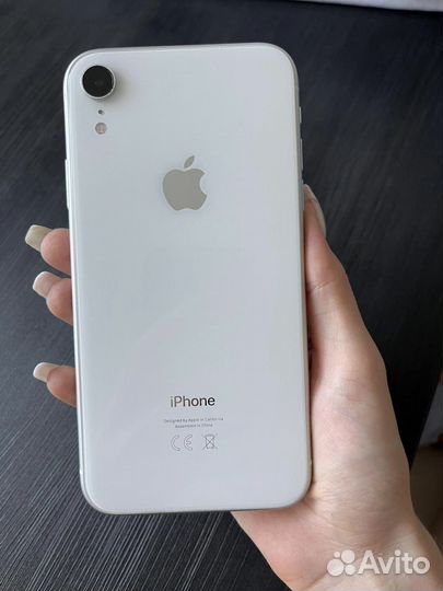 iPhone Xr, 64 ГБ
