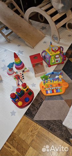 Развивающие игрушки для малышей