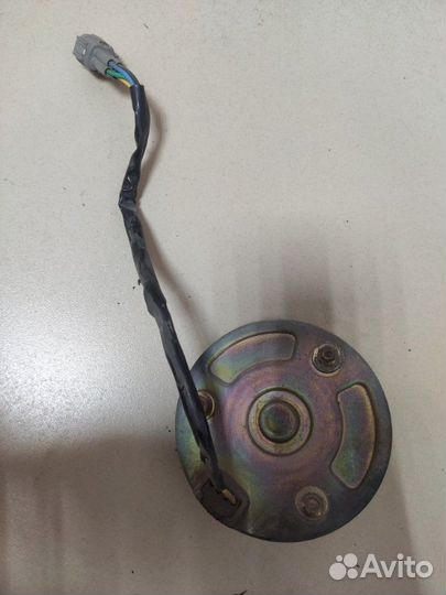 Мотор вентилятора охлаждения двс Nissan Maxima A33