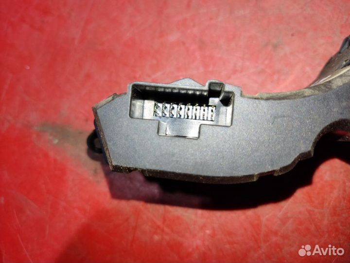 Кнопка обогрева заднего стекла Ford Focus 1 седан