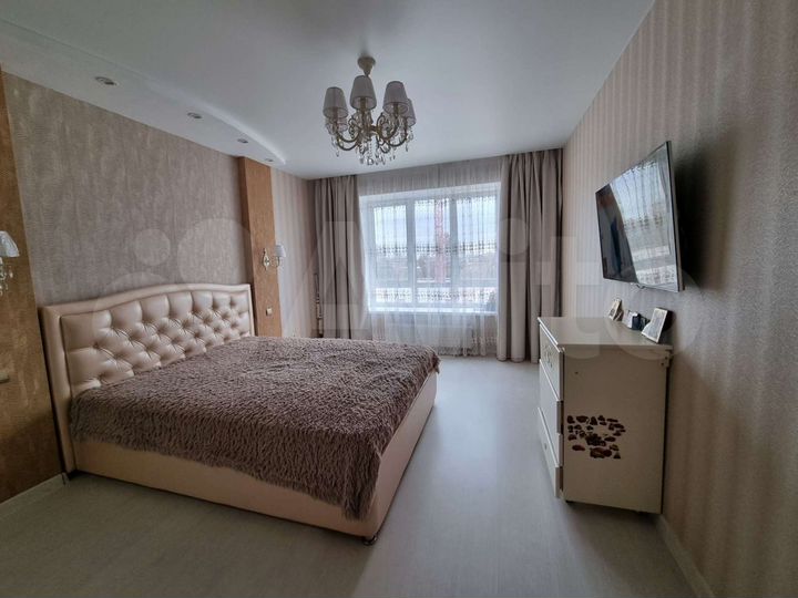 3-к. квартира, 95,7 м², 3/5 эт.