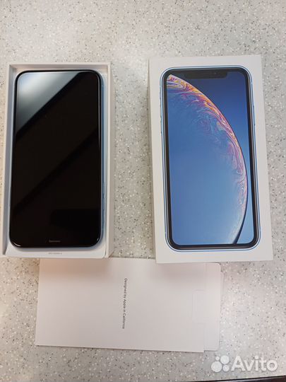 iPhone Xr, 64 ГБ