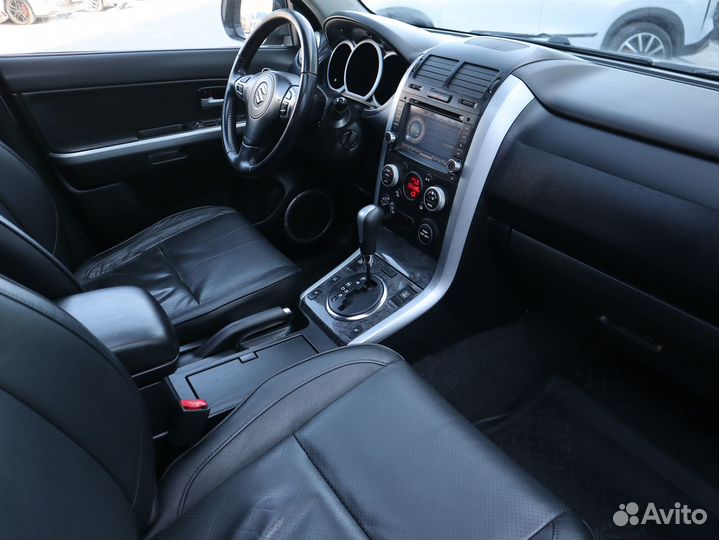 Suzuki Grand Vitara 2.4 AT, 2011, 286 388 км