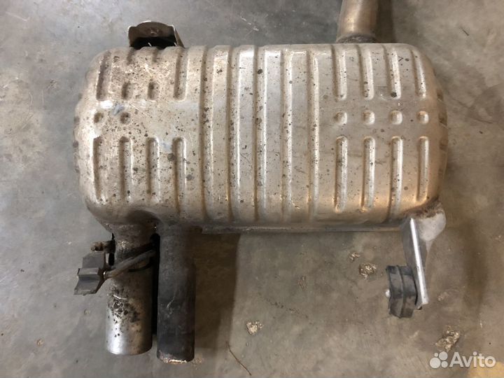 Банка глушителя BMW e90 e91 M57N2 N57